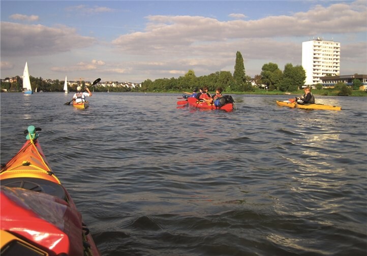 Bei sonnig-blauem Himmel ging es die Mosel abwärts nach Winningen.Ernst Landenberg