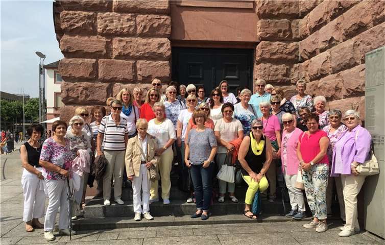 Bei strahlendem Sonnenschein erkundeten die Frauen die Mainzer Innenstadt.privat