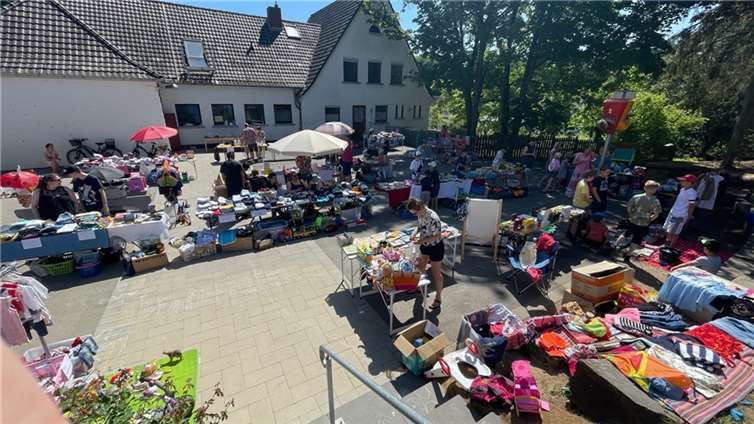 Bei strahlendem Sonnenschein macht ein Kinderflohmarkt am meisten Spaß. Foto: privat