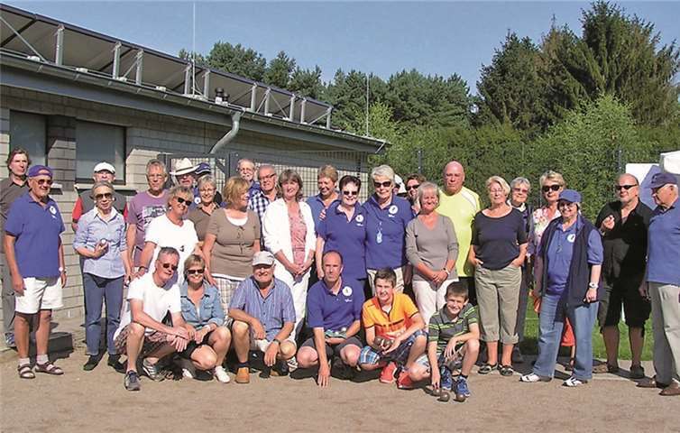 Bei südfranzösischem Wetter genossen die Mitglieder des 1. BPC ihr Supermêlée in Merl. privat