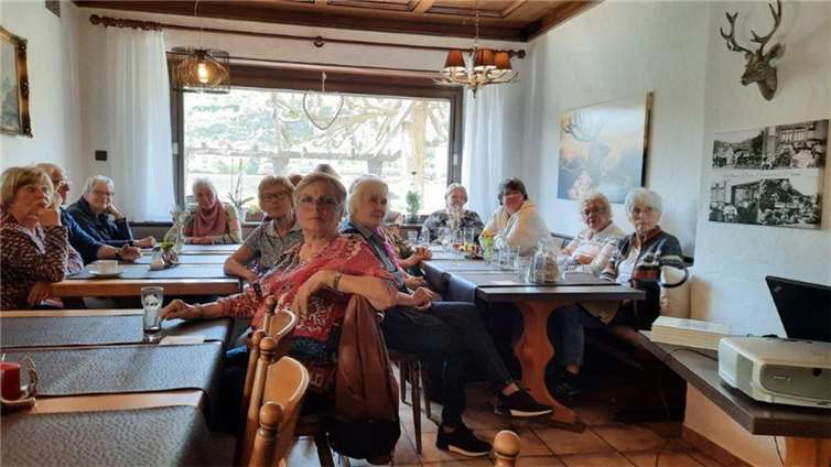 Bei tollen Fotos und leckerem Kuchen konnte man ein Stück Normalität genießen. Foto: privat