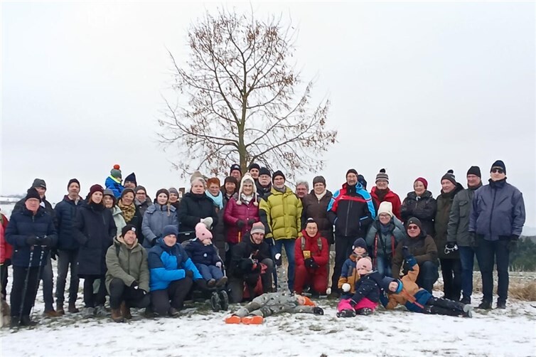 Bei winterlichen Temperaturen wanderte man durch das Nettetal Richtung Welling.Foto: privat