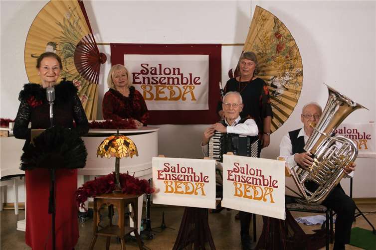 Beim Benefiz-Konzert zugunsten der Ökumenischen Hospizgruppe e.V. lässt das „Salon Ensemble Beda“ eine ganze Reihe populärer Musikstücke erklingen. Foto: privat