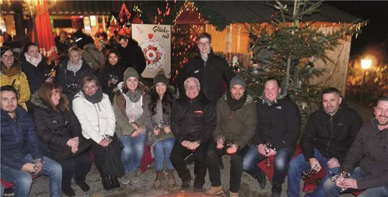 Beim Biertasting am Lagerfeuer fühlten die Teilnehmer sich trotz winterlicher Temperaturen rundum wohl.FRE