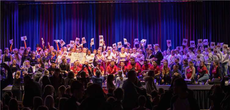 Beim Dance Contest waren 37 Gruppen mit Kindern und Jugendlichen angetreten.Fotos: CEW