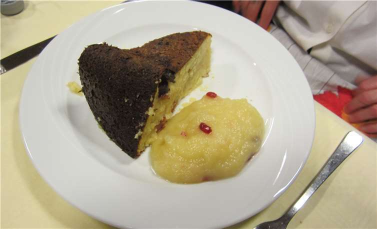 Beim Dankabend gab es leckeren Uhles für die Mitarbeiterinnen. privat