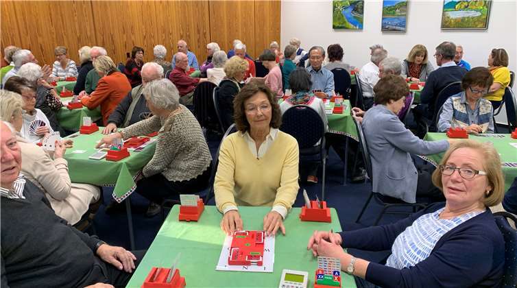 Beim Eröffnungsturnier konnten die Mitglieder zum ersten Mal den neuen Spielraum in Augenschein nehmen. Foto: privat