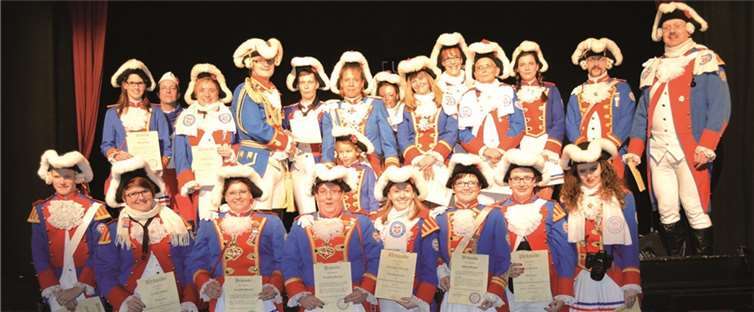 Beim Gardeappell wurden diverse Stadtsoldaten geehrt und befördert. AB