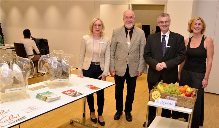 Beim Gesundheitstag der Kreisverwaltung stand für die Mitarbeiter mehr als gesundes Essen auf dem Programm.privat