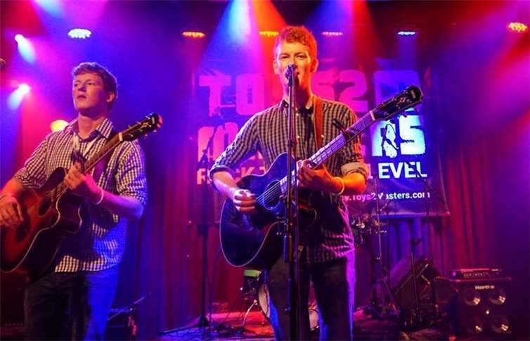 Beim Halbfinale des Wettbewerbs Toys2Masters in der Bonner Harmonie konnten sich „Bromo“ beweisen. privat