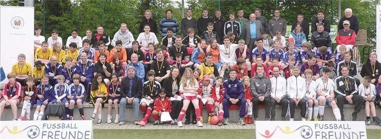Beim Integrativen Spielfest der Sepp Herberger Stiftung in Karlsruhe bestanden alle Teams je zur Hälfte aus Spieler/innen mit und ohne Handicap. privat