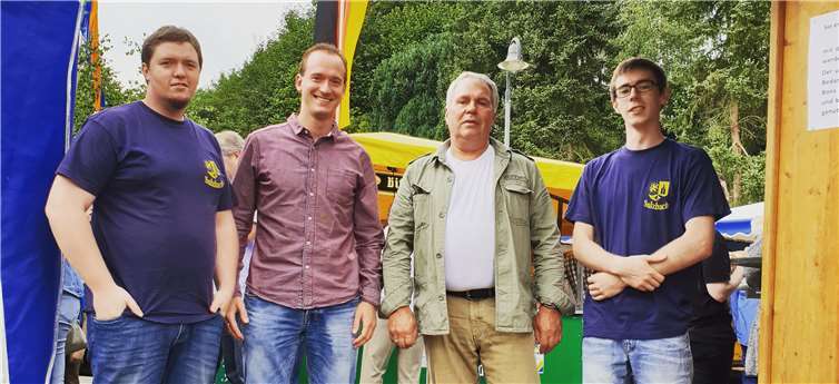Frühschoppen beim Johannisfest in Sulzbach Beim Johannisfest in Sulzbach. (v.li.) Daniel Hies, Claus Eschenauer, Ralf Hartenfels, Fabian Hies.Privat