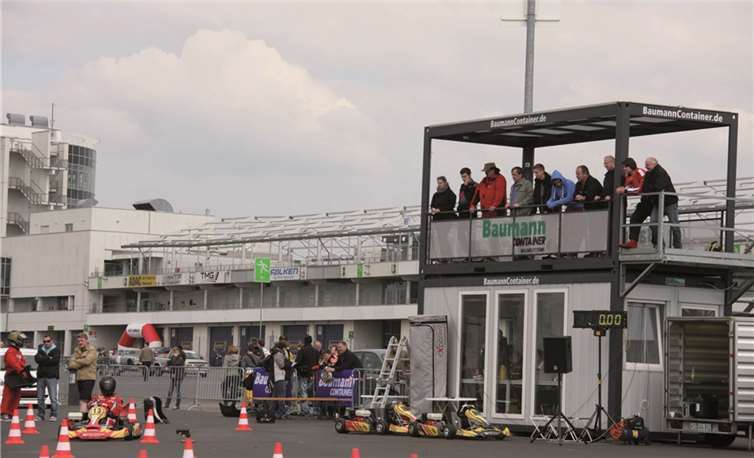 Beim Jugend Kart Slalom wurden alle Parcoursaufgaben, die es im ADAC Kart Slalom Reglement gibt, aufgebaut.