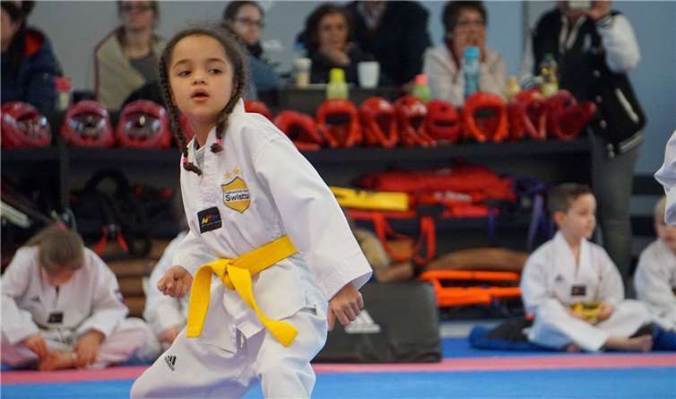 Beim Kämpfen werden Eigenschaften wie Selbstbeherrschung, Ehrbarkeit und Gerechtigkeit gefördert.Natalie Kayper-Mensah