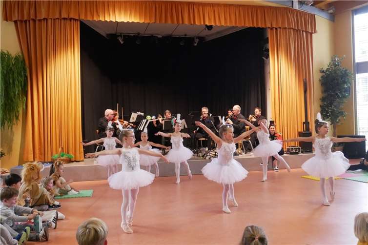Beim Karneval der Tiere konnten die Jüngsten ihr Können zeigen. Foto: Martin Kronig