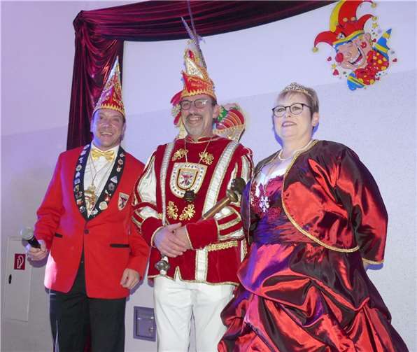 Beim Karnevalsverein Müllenbach übernahmen Prinz Jürgen und Prinzessin Astrid die neue närrische Regentschaft.