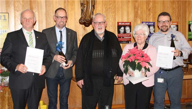 Beim Kirchenchor Dattenberg wurden langjährige Mitglieder geehrt. Foto: privat