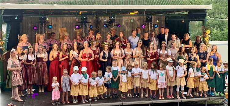 Beim Löfer Weinfest wurde für alle Generationen etwas geboten. Foto: Michael Glockner