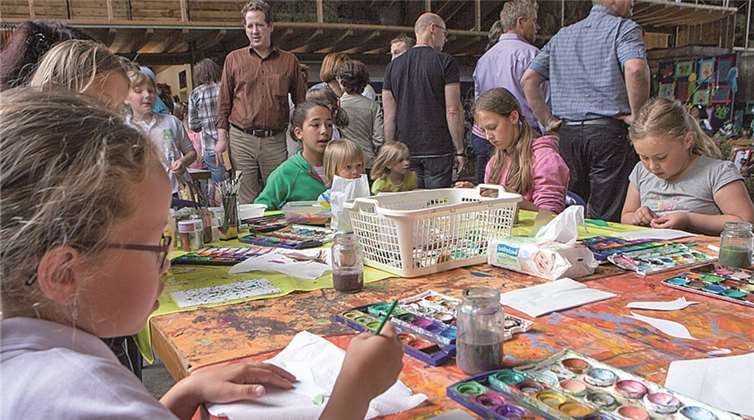 Beim Malen oder Basteln konnten die Kinder ihrer Kreativität freien Lauf lassen.
