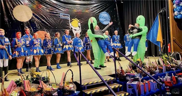 Beim Manöverball wurde ein unterhaltsames Programm geboten.  Foto: 1. Husarencorps Blau-Gold Heddesdorf e.V.