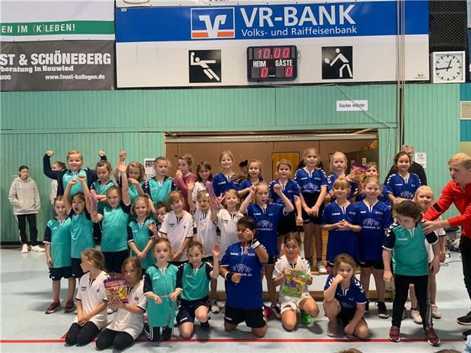 Beim Mini-Handballturnier des FV Engers in der eigenen Halle war ganz schön was los. Foto: privat