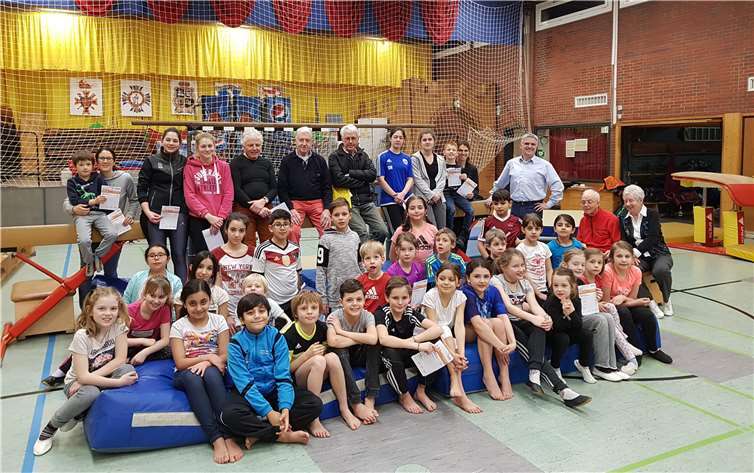 Beim Neujahrsturnen hatten alle großen Spaß.privat