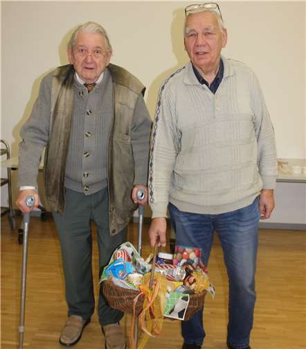 Beim Nikolausskatturnier in Niederbachem gibt es wieder tolle Preise zu gewinnen.