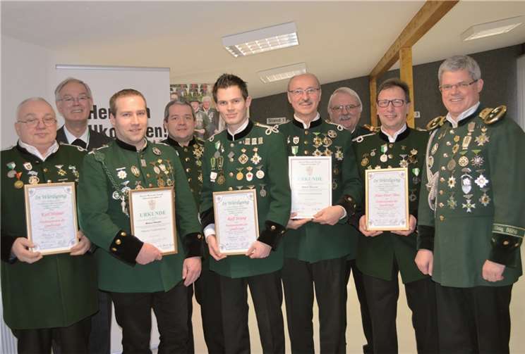 Beim Patronatsfest standen zahlreiche Ehrungen auf dem Programm. AB