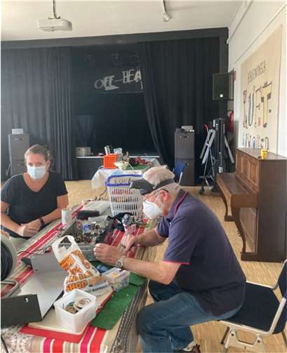 Beim Repair-Café im Lahnsteiner Jugendkulturzentrum kann wieder gebastelt und geschraubt werden. Foto: Stadtverwaltung Lahnstein
