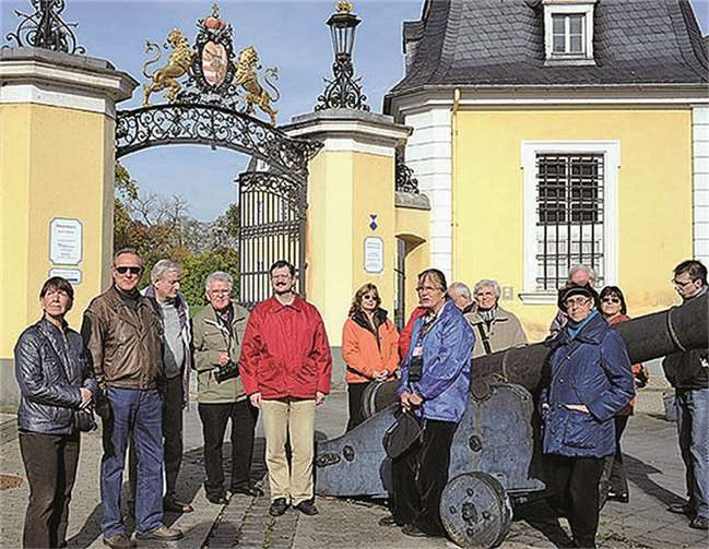 Beim Rundgang durch die Stadt können die Teilnehmer noch viel Interessantes erfahren. privat