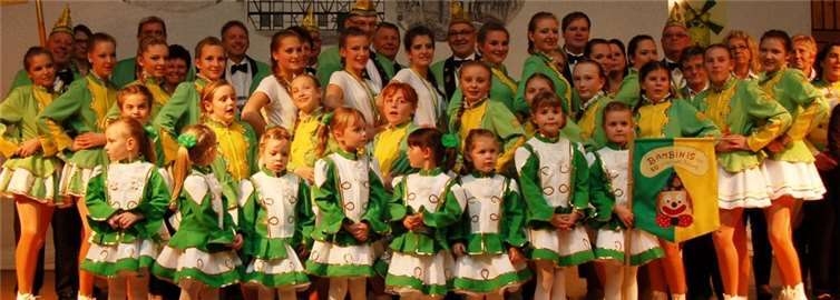 Beim Sessionsauftakt am Samstag, 5. November werden die Bambinis, Kinder- Jugend- Junioren- und die große Garde der KG vorgestellt.