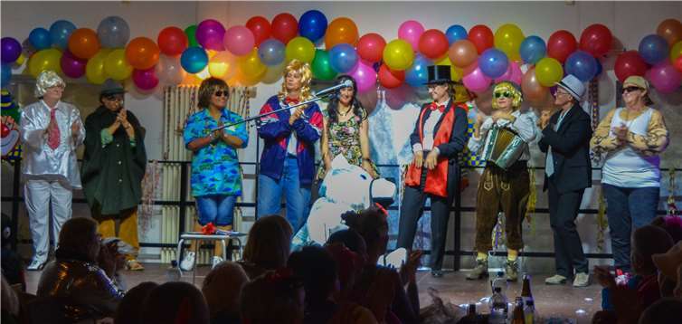 Beim Sketch „Parshipping“ blieb beim Publikum kein Auge trocken vor Lachen. Foto: privat