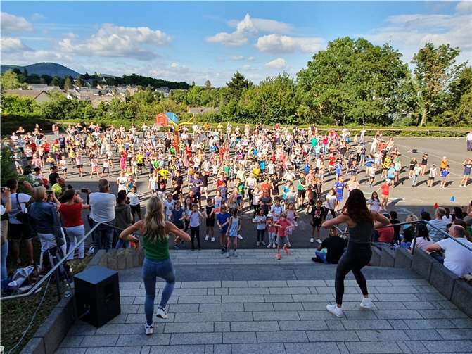 Beim Sommerfest der Grundschule in Mendig hatten die Schülerinnen und Schüler viel Spaß.  Fotos: privat