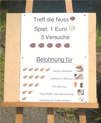 Beim Spiel „Treff die Nuss“ gibt es tolle Preise zu gewinnen. Foto: privat