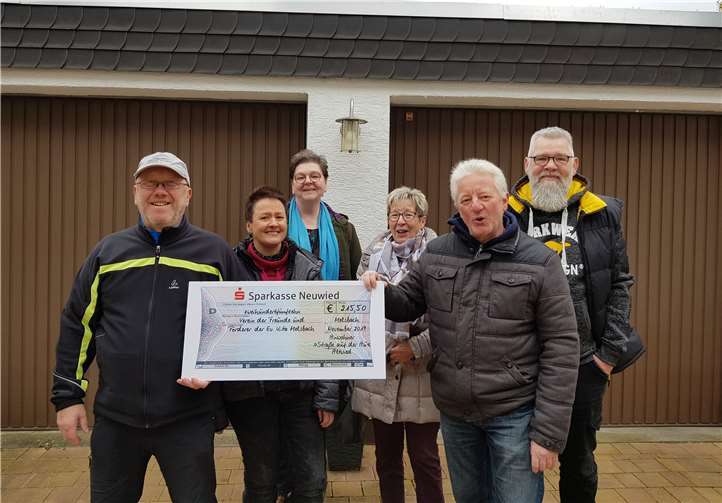 Beim Straßenfest „Im Wiedtal“ kamen 215,50 Euro für die Kindertagesstätte in Melsbach zusammen. Foto: privat