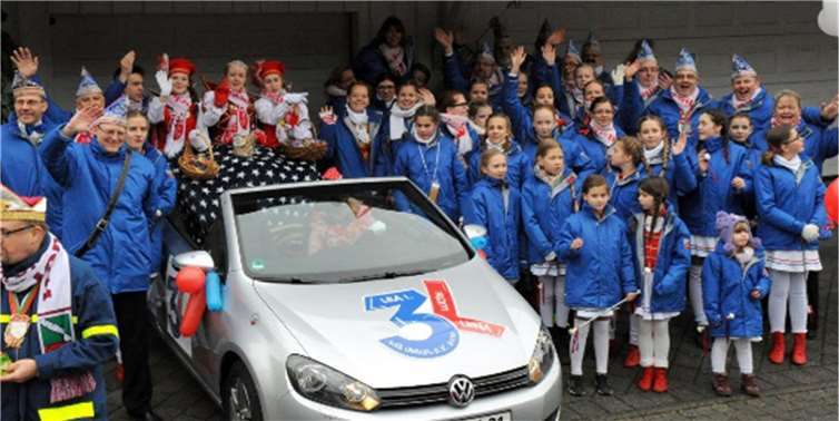 Beim Straßenkarneval hatte die KG Unkel großen Spaß. privat