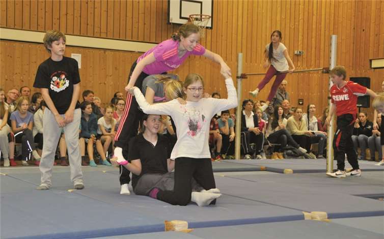 Beim Tag des Sports zeigten die Schülerinnen und Schüler, was sie im Unterricht gelernt haben. AB