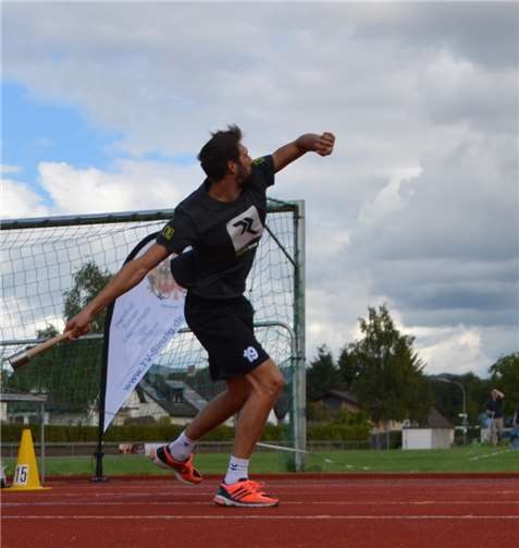 Beim Vereinsfest des TV am 8. September wird auch wieder ein Keulenwerfen angeboten.privat