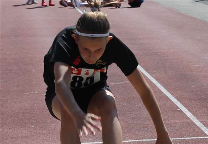Beim Weitsprung wurden beachtliche Weiten gesprungen.
