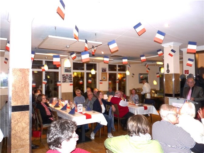 Beim diesjährigen Historischen Gastmahl, ausgerichtet vom Verein Meckenheimer Stadtmuseum und Kulturforum e.V., stand Frankreich im Zentrum der Aufmerksamkeit. Foto: privat