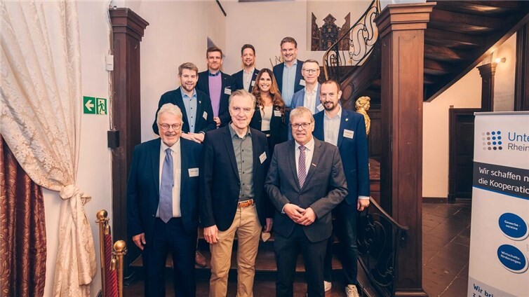 Beim ersten Neujahrsempfang des Rhein-Voreifel-Unternehmernetzwerks auf Schloss Miel war auch Wachtberg sichtbar vertreten. Foto: Eric Bubacz