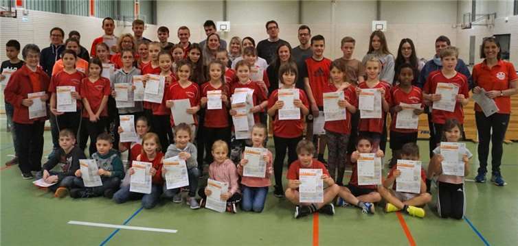 Beim internen Hallensportfest sowie anschließender Sportlerehrung und Sportabzeichenverleihung konnten viele Erfolge aus dem Jubiläumsjahr 2018 gefeiert werden.privat