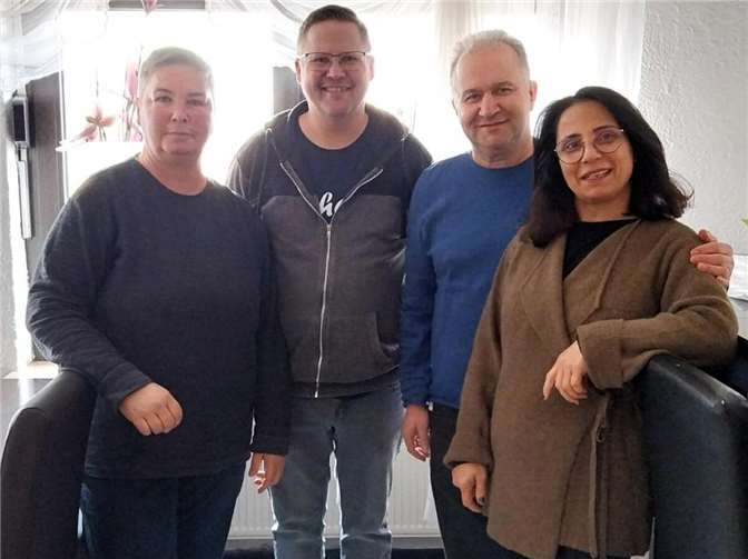 Beim jüngsten Treffen zum gemeinsamen Essen erlebten die rund 40 Teilnehmer des Thurer Mittagstisches eine besondere Überraschung. Foto: Andrée Garmijn