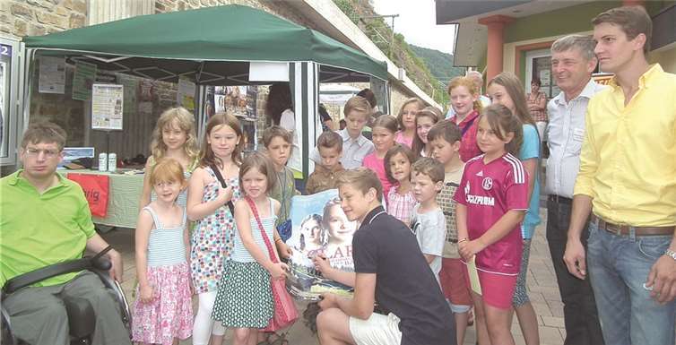 Beim röhrig-Kino-Event gib es für alle Kino-Poster, die teils sogar von dem Hauptdarsteller „Damian Hardung“ selbst unterschrieben wurden.Privat