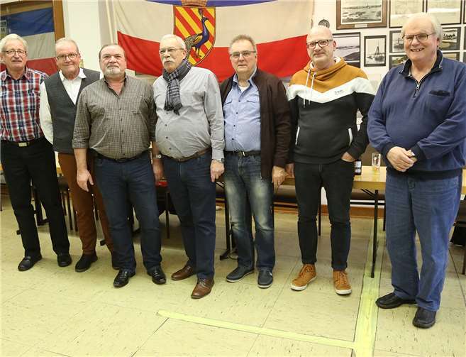 Beisitzer Günter Hindenburg, 2. Vorsitzender Hansgeorg Lomp, Beisitzer Heinz Marcisch, 1. Vorsitzender Harald Haubrich, Beisitzer Hartmut Schäfer, Kassierer Uwe Schilling und Schriftführer Bernd Krause.Foto: privat