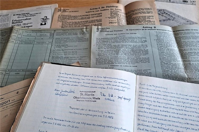 Beispiel für Archivalientypen im Stadtarchiv.