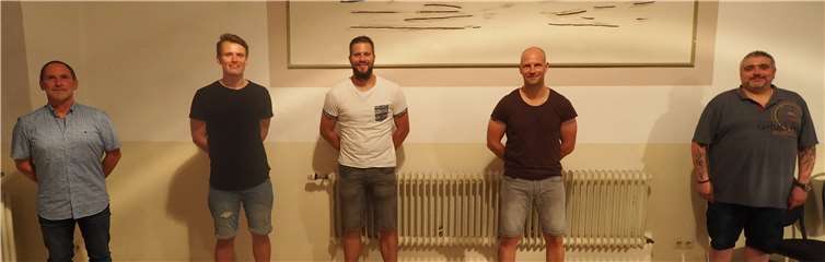 Bekannte Gesichter mit neuem Aufgabengebiet. V.l.n.r.: Lutz Baumann (1. Vorsitzender), Andreas Strohe (Geschäftsführer), Daniel Arzdorf (stellvertr. Abteilungsleiter Senioren), Enrico Pacholeck (Abteilungsleiter Senioren), Peter Hüffel (Abteilungsleiter Alte Herren). Fotos: SC Bad Bodendorf