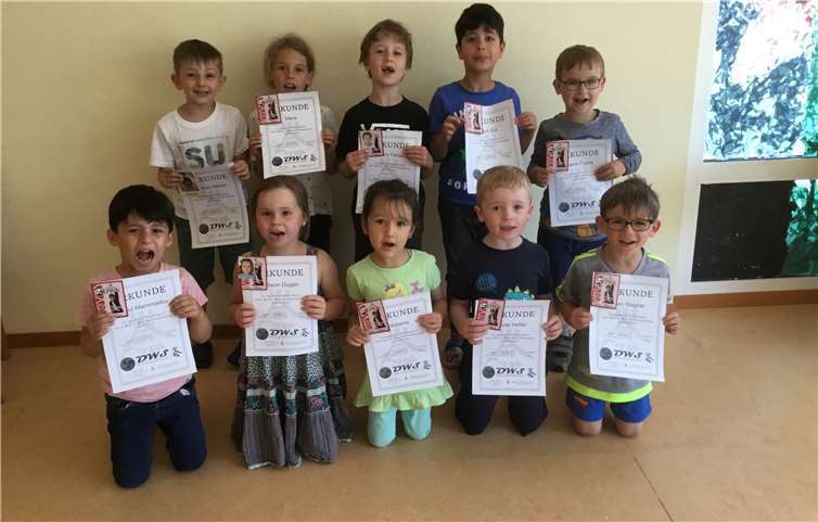 Belohnt wurden die Kinder mit Urkunden, die sie immer an diese Erfahrung erinnern können.Foto: privat