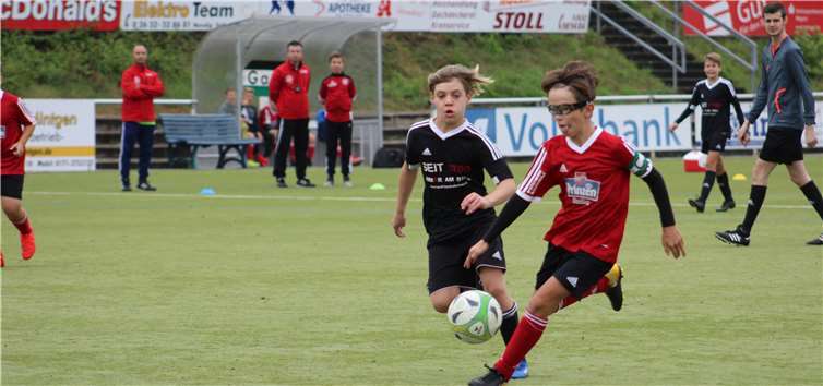 Ben Wingender (Schwarz) im Angriff. Fotos: privat