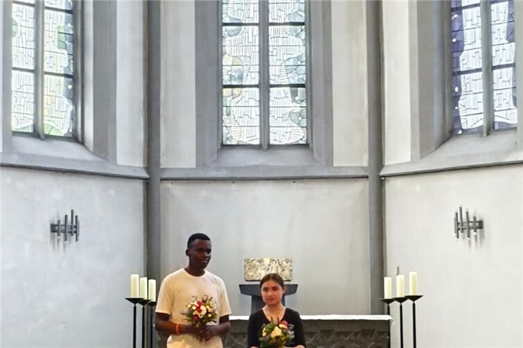 Benjamin Elvermann (l);Stella Rüther (r.)